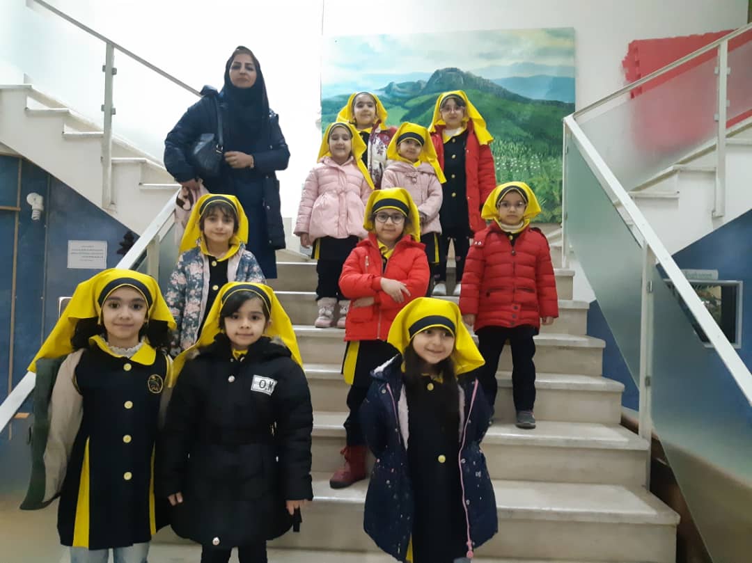بازدید دانش آموزان پیش دبستان و پایه های اول و دوم از موزه جانورشناسی محیط زیست گیلان